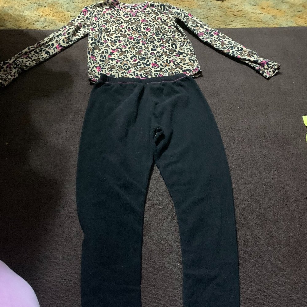 Climate Right Cheetah Print 2-piece pajama set kids size XL